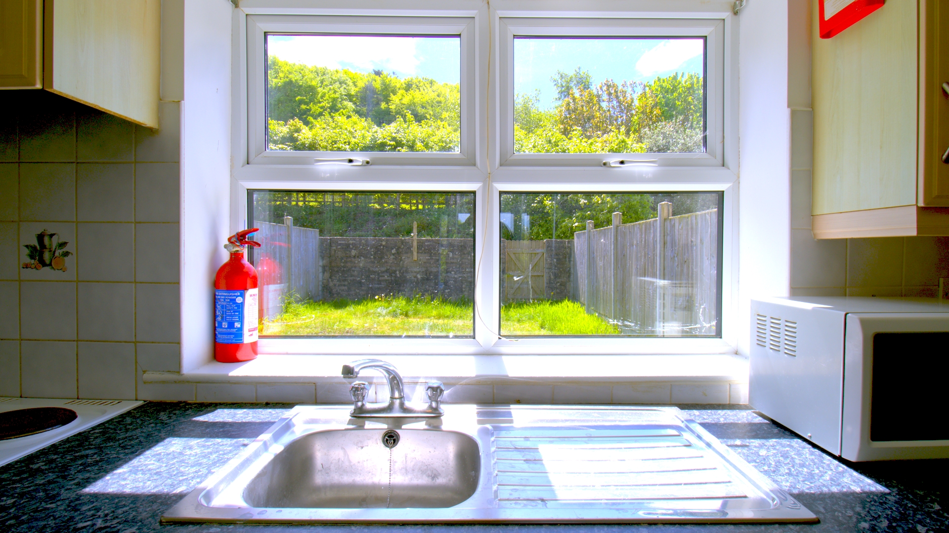 Kitchen window Untitled_1.72.1